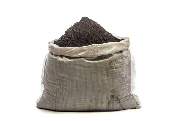Black Soil Bag 100 Kg (تربة طينية) - Shatla Sky