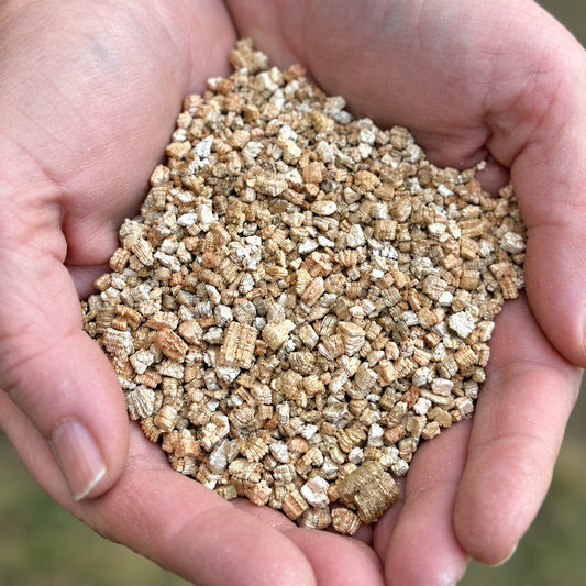 Vermiculite soil (فيرموكلايت) growing medium for seeds and pots